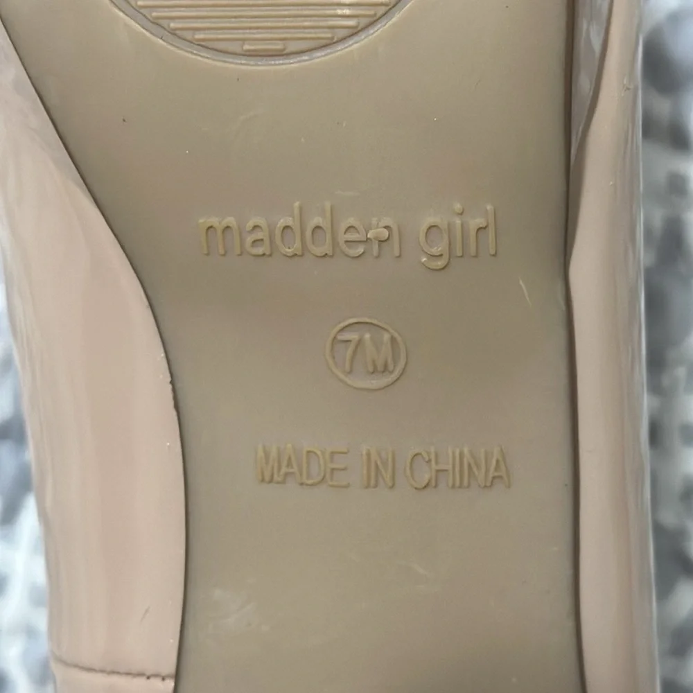 Madden Girl Getta blush platform heels pumps size 7